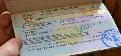 Expired visas (File) Expired visas (File)