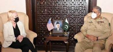 Pakistan Army Chief General Qamar Jawad Bajwa met US Charge d' Affairs to Pakistan Angela Aggeler
