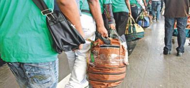Returnee migrants (File) Returnee migrants (File)