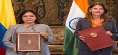 India's Minister of State for External Affairs Meenakshi Lekhi, left, and Marta Lucia Ramirez, the vice president and foreign minister of Colombia, signed a MoU on space cooperation and vaccine development (Photo: Colombia Foreign Ministry) India's Minister of State for External Affairs Meenakshi Lekhi, left, and Marta Lucia Ramirez, the vice president and foreign minister of Colombia, signed a MoU on space cooperation and vaccine development (Photo: Colombia Foreign Ministry)