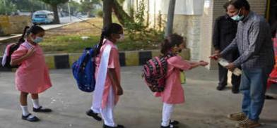 Pakistan to start vaccinating children 12 years and above