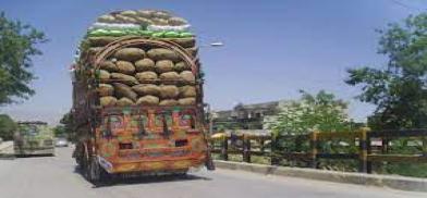 Pakistan insists on transporting Indian wheat to Afghanistan using Pakistani trucks under UN banner Pakistan insists on transporting Indian wheat to Afghanistan using Pakistani trucks under UN banner