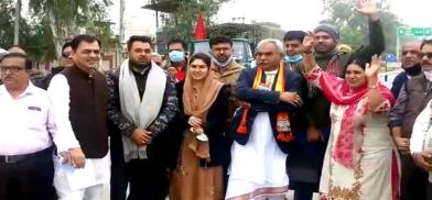 After Sikhs, Pakistan issues visas to 136 Indian Hindu pilgrims (Photo: Tribune India) After Sikhs, Pakistan issues visas to 136 Indian Hindu pilgrims (Photo: Tribune India)