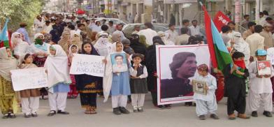 Women, children join protests in strategic Pakistani port town (Photo: Baloch Sarmachar) Women, children join protests in strategic Pakistani port town (Photo: Baloch Sarmachar)