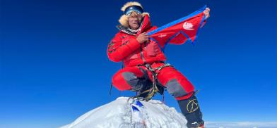 Scaling the world’s 14 highest peak twice, Nepali sherpa sets a new record