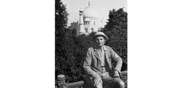Poška at the Taj Mahal in 1931–32 (Photo: Wikipedia)