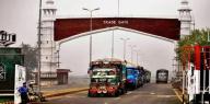 Wheat trucks at Wagah border (Photo: Dawn) Wheat trucks at Wagah border (Photo: Dawn)