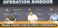 Indian Army Colonel Sophia Qureshi and Indian Air Force Wing Commander Vyomika Singh at Media briefing Indian Army Colonel Sophia Qureshi and Indian Air Force Wing Commander Vyomika Singh at Media briefing
