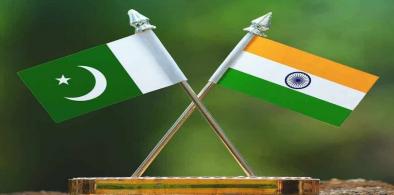India-Pakistan flags (File)