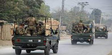 Four Pakistani soldiers killed