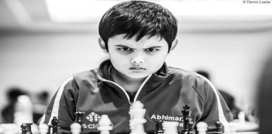 Abhimanyu Mishra becomes youngest chess grandmaster