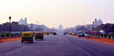 Severe heat wave sweeps Delhi