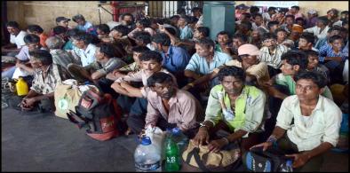 Pakistan on Thursday released 113 Indian fishermen after a similar gesture by New Delhi was announced to mark the start of the holy month of Ramazan