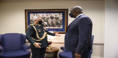 India's Chief of Defence Staff Bipin Rawat, left, meets with united States Defence Secretary Lloyd Austin in Washington on September 30, 2021. (Photo: Dept. of Defence) 