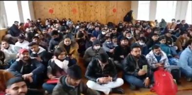 Indian government teams head to Ukraine's border to evacuate stranded Indian students