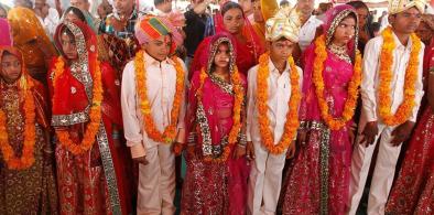 Ending child marriages: Raising the marriage age of women is not enough (Photo: Youtube)