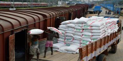Anticipating shortage, Nepal and Sri Lanka scramble to get fertilizers from India (Photo: Twitter)