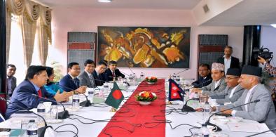 Meeting of Nepalese and Bangladesh foreign ministers in Dhaka