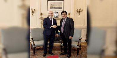 Commerce and Industry Minister Piyush Goyal with his UK counterpart Jonathan Reynolds. (Image/X)