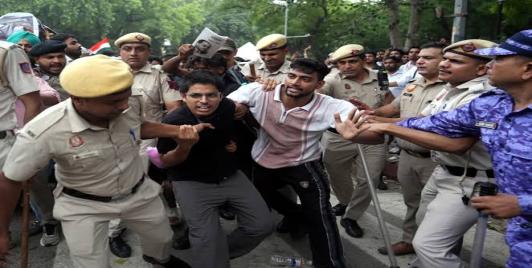 Arrests of student protesters