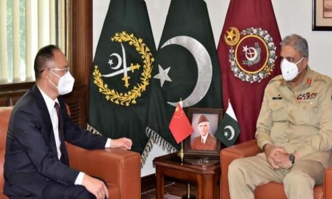 Pakistan Army chief discusses Afghanistan, CPEC with Chinese envoy ...